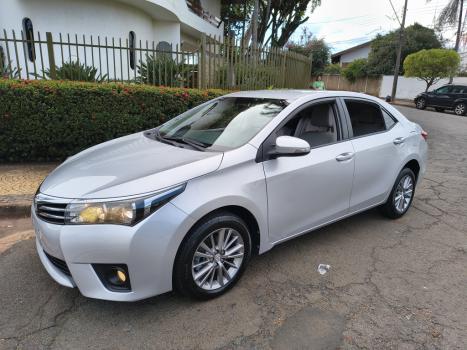 TOYOTA Corolla 2.0 16V 4P FLEX XEI DIRECT SHIFT AUTOM�TICO CVT, Foto 3