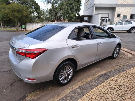 TOYOTA Corolla 2.0 16V 4P FLEX XEI DIRECT SHIFT AUTOM�TICO CVT, Foto 10