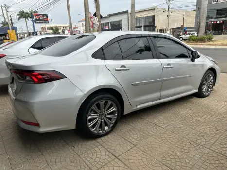 TOYOTA Corolla 2.0 16V 4P FLEX XEI DIRECT SHIFT AUTOM�TICO CVT, Foto 11