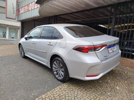 TOYOTA Corolla 2.0 16V 4P FLEX XEI DIRECT SHIFT AUTOM�TICO CVT, Foto 4