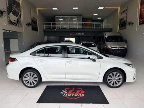 TOYOTA Corolla 2.0 16V 4P FLEX XEI DIRECT SHIFT AUTOMÁTICO CVT, Foto 5