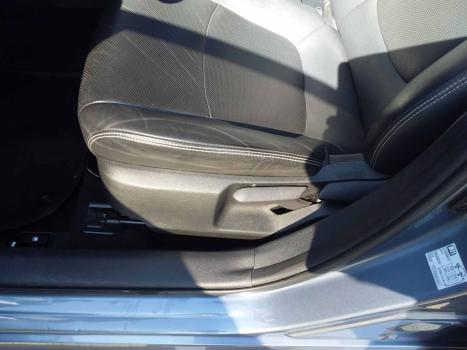 TOYOTA Corolla 2.0 16V 4P FLEX XEI DIRECT SHIFT AUTOMÁTICO CVT, Foto 9