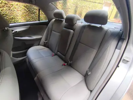 TOYOTA Corolla , Foto 6