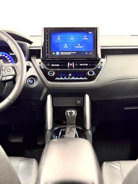 TOYOTA Corolla Cross 2.0 16V 4P FLEX VVT-IE XRE DIRECT SHIFT AUTOM�TICO CVT, Foto 17