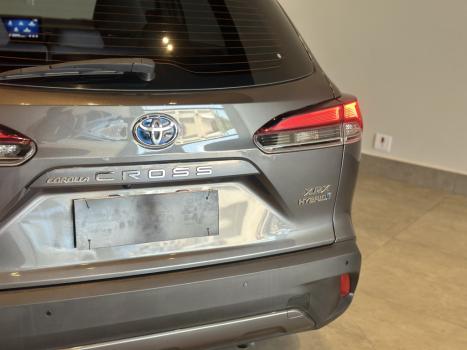 TOYOTA Corolla Cross 1.8 16V 4P FLEX VVT-I HYBRID XRX AUTOM�TICO CVT, Foto 8