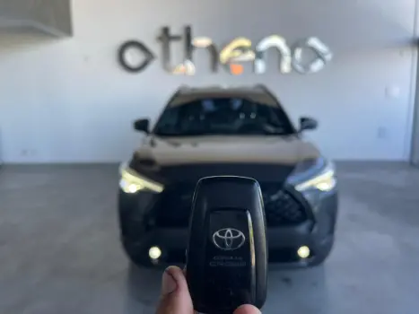 TOYOTA Corolla Cross 2.0 16V 4P FLEX VVT-IE XRE DIRECT SHIFT AUTOM�TICO CVT, Foto 3