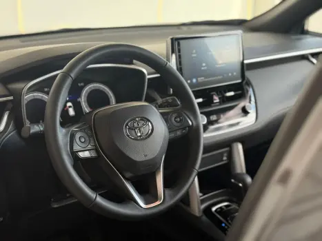 TOYOTA Corolla Cross 2.0 16V 4P FLEX VVT-IE XRE DIRECT SHIFT AUTOM�TICO CVT, Foto 9