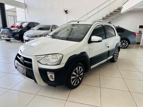 TOYOTA Etios Cross 1.5 16V 4P, Foto 1