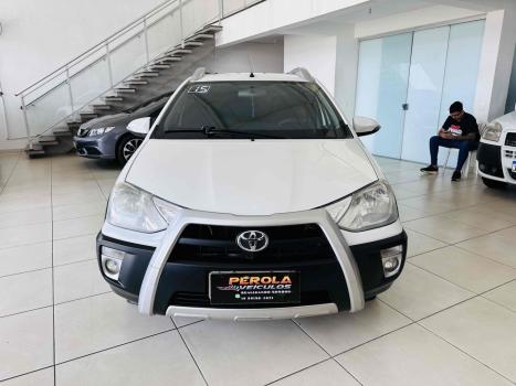 TOYOTA Etios Cross 1.5 16V 4P, Foto 3
