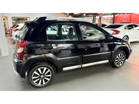 TOYOTA Etios Cross 1.5 16V 4P, Foto 17