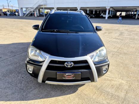TOYOTA Etios Cross 1.5 16V 4P, Foto 2