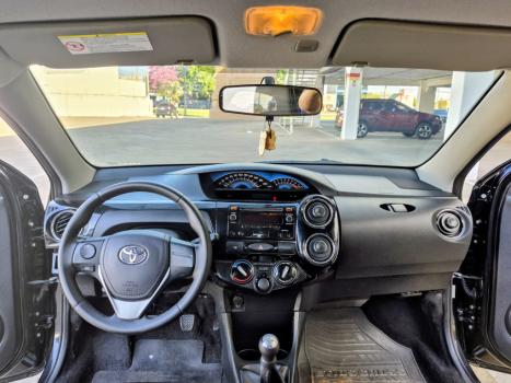 TOYOTA Etios Cross 1.5 16V 4P, Foto 17