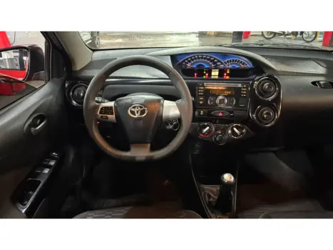 TOYOTA Etios Cross 1.5 16V 4P, Foto 22