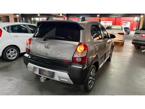 TOYOTA Etios Cross 1.5 16V 4P FLEX AUTOMÁTICO, Foto 4