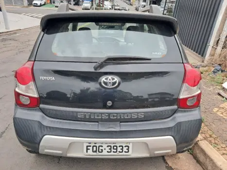 TOYOTA Etios Cross 1.5 16V 4P, Foto 2