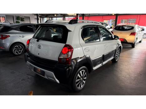 TOYOTA Etios Cross 1.5 16V 4P FLEX AUTOMÁTICO, Foto 4