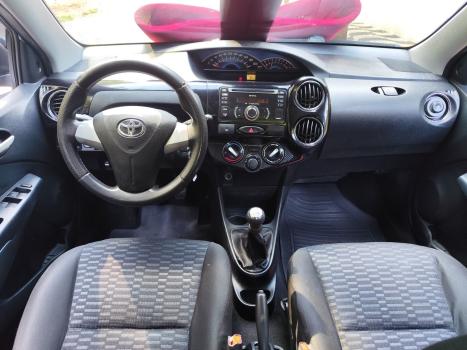 TOYOTA Etios Hatch 1.5 16V 4P FLEX XS, Foto 10