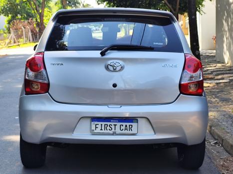TOYOTA Etios Hatch 1.5 16V 4P FLEX XS, Foto 8