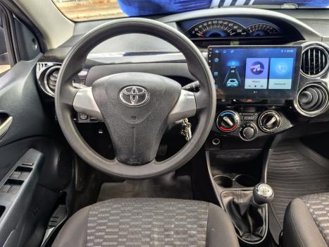 TOYOTA Etios Hatch 1.5 16V 4P FLEX XS, Foto 13