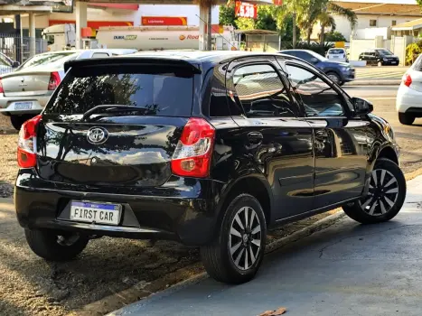 TOYOTA Etios Hatch 1.3 16V 4P FLEX X, Foto 5