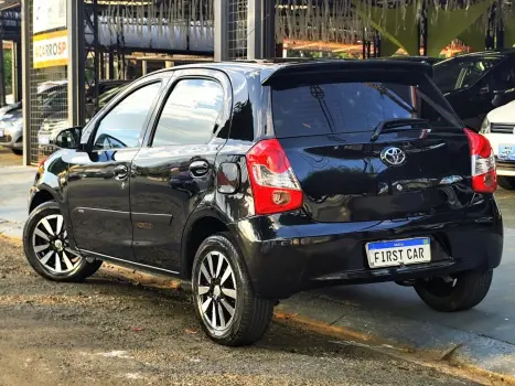 TOYOTA Etios Hatch 1.3 16V 4P FLEX X, Foto 7