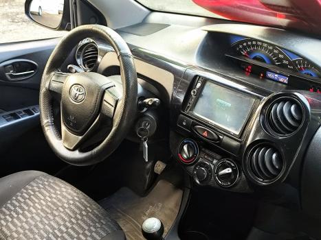 TOYOTA Etios Hatch 1.3 16V 4P FLEX X, Foto 11
