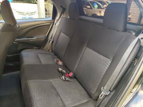 TOYOTA Etios Hatch 1.3 16V 4P FLEX X, Foto 17