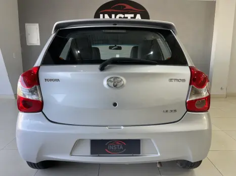 TOYOTA Etios Hatch 1.5 16V 4P FLEX XS, Foto 5