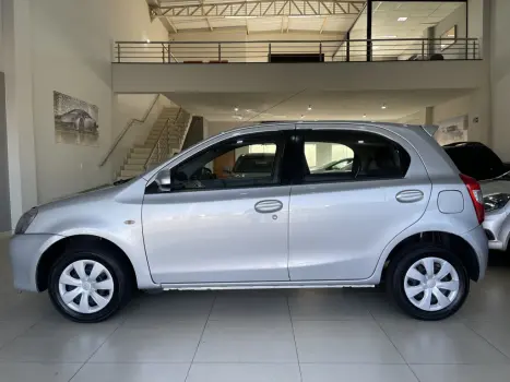 TOYOTA Etios Hatch 1.5 16V 4P FLEX XS, Foto 7