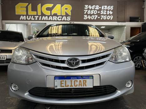 TOYOTA Etios Hatch 1.3 16V 4P FLEX X, Foto 5