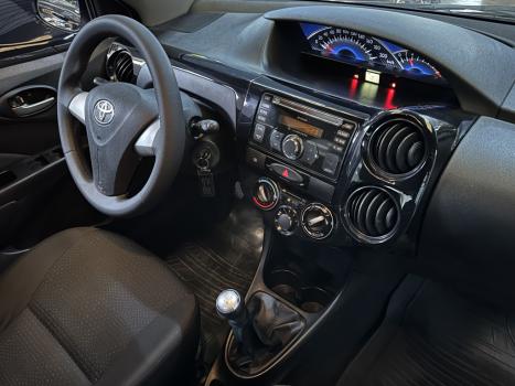 TOYOTA Etios Hatch 1.3 16V 4P FLEX X, Foto 9