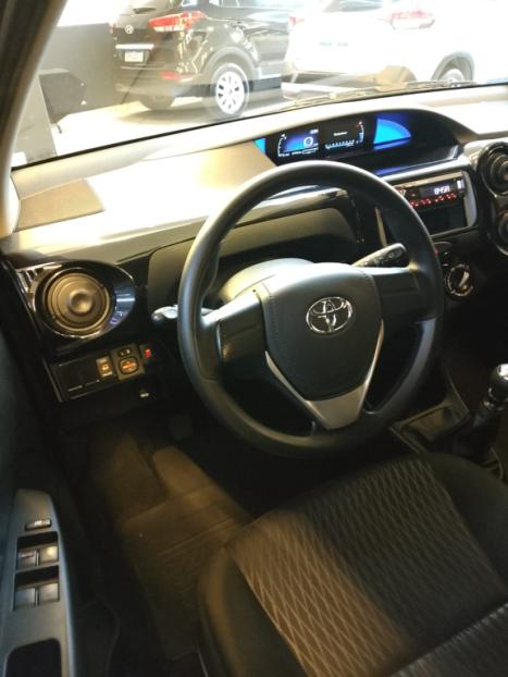 TOYOTA Etios Hatch 1.3 16V 4P FLEX X, Foto 7