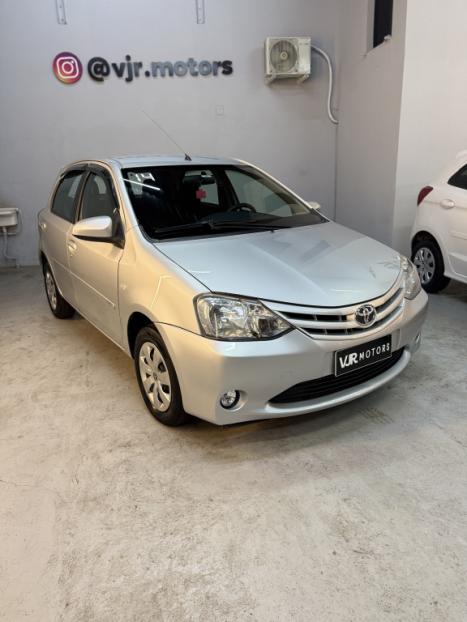TOYOTA Etios Hatch 1.5 16V 4P FLEX XS, Foto 3