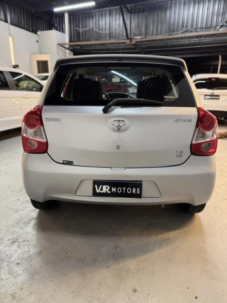 TOYOTA Etios Hatch 1.5 16V 4P FLEX XS, Foto 5