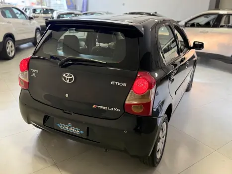 TOYOTA Etios Hatch 1.3 16V 4P FLEX XS, Foto 5