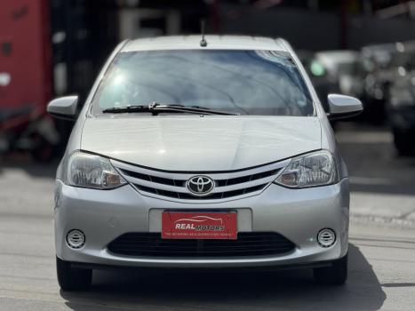 TOYOTA Etios Hatch 1.5 16V 4P FLEX XS AUTOMÁTICO, Foto 2 TOYOTA Etios Hatch 1.5 16V 4P FLEX XS AUTOMÁTICO, Foto 2