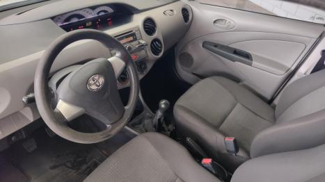 TOYOTA Etios Hatch 1.3 16V 4P FLEX XS, Foto 10