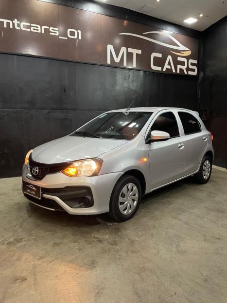 TOYOTA Etios Hatch 1.3 16V 4P FLEX X, Foto 3