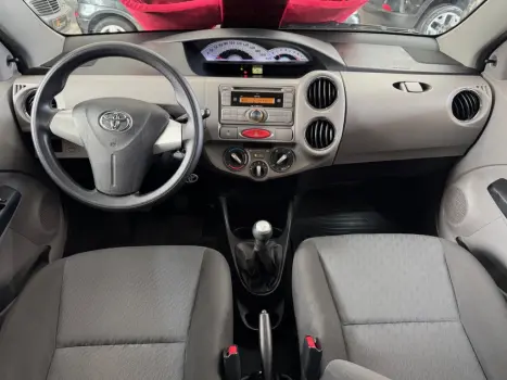 TOYOTA Etios Hatch 1.5 16V 4P FLEX XLS, Foto 11