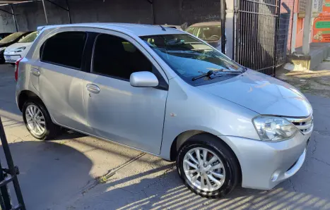 TOYOTA Etios Hatch 1.5 16V 4P FLEX XLS, Foto 4