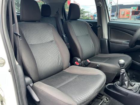 TOYOTA Etios Hatch 1.3 16V 4P FLEX X, Foto 9