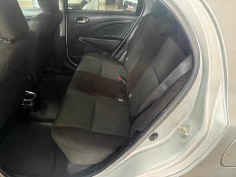 TOYOTA Etios Hatch 1.3 16V 4P FLEX X, Foto 9