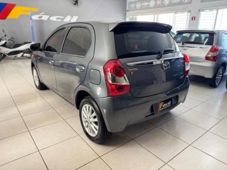 TOYOTA Etios Hatch 1.5 16V 4P FLEX XLS, Foto 6