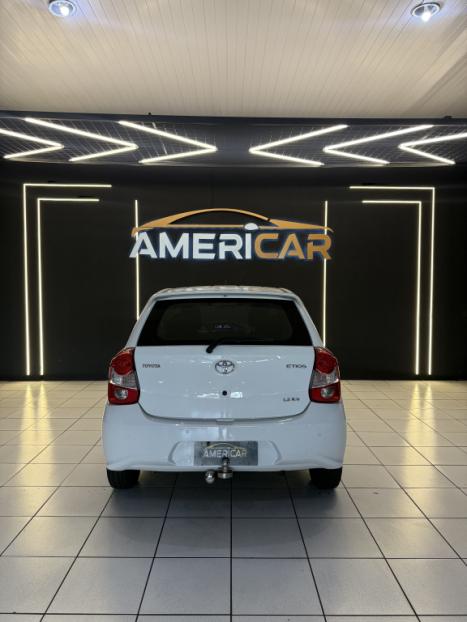 TOYOTA Etios Hatch 1.5 16V 4P FLEX XS, Foto 3