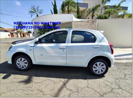 TOYOTA Etios Hatch 1.3 16V 4P FLEX X AUTOMTICO, Foto 3