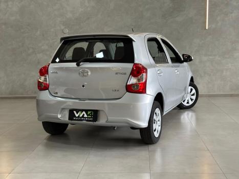 TOYOTA Etios Hatch 1.3 16V 4P FLEX, Foto 5