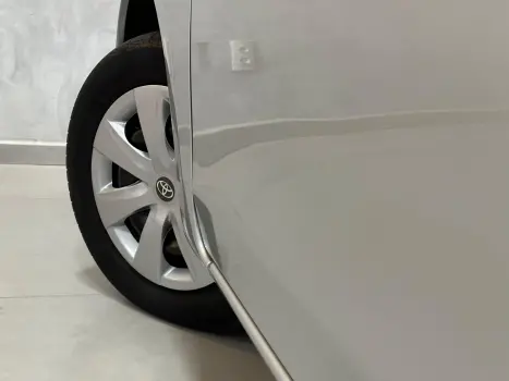 TOYOTA Etios Hatch 1.3 16V 4P FLEX, Foto 15