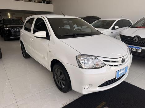 TOYOTA Etios Hatch 1.3 16V 4P FLEX X, Foto 3