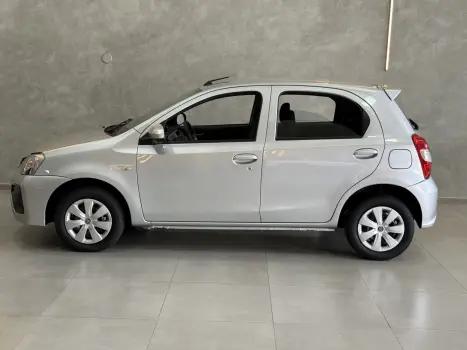 TOYOTA Etios Hatch 1.3 16V 4P FLEX X, Foto 13