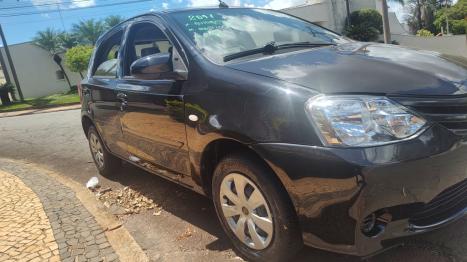 TOYOTA Etios Hatch 1.5 16V 4P FLEX XS AUTOM�TICO, Foto 3